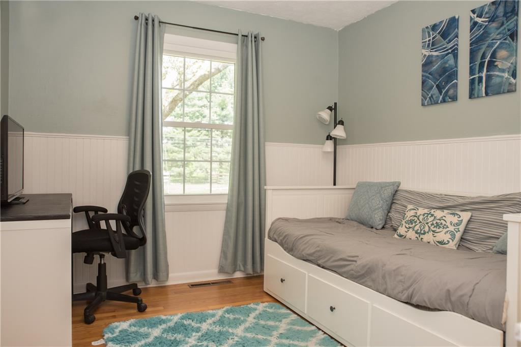 112 Bennett Road Carmel, IN 46032 - Photo 28 of 42 Gallery Image 28