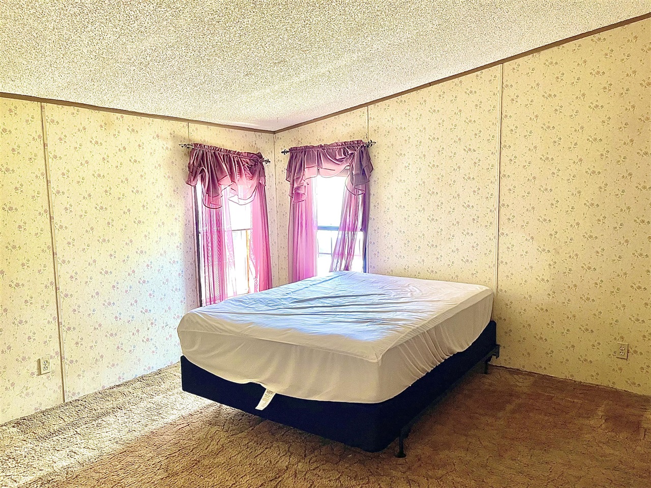 13830 Riverside Drive Constantine, MI 49042 - Photo 11 of 18 Gallery Image 11
