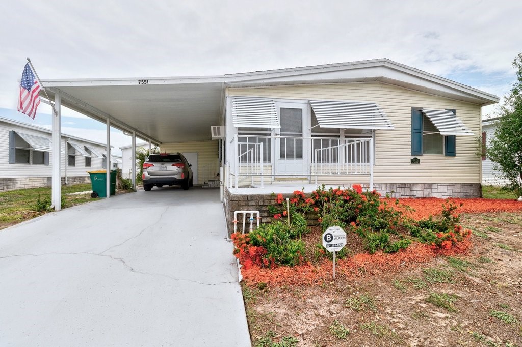 7551 Chasta Road Sebastian, FL 32976 - Photo 2 of 33