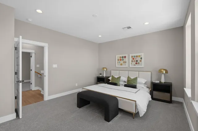 $369,900 | 5836 Highland Sun Lane, Houston, TX 77091