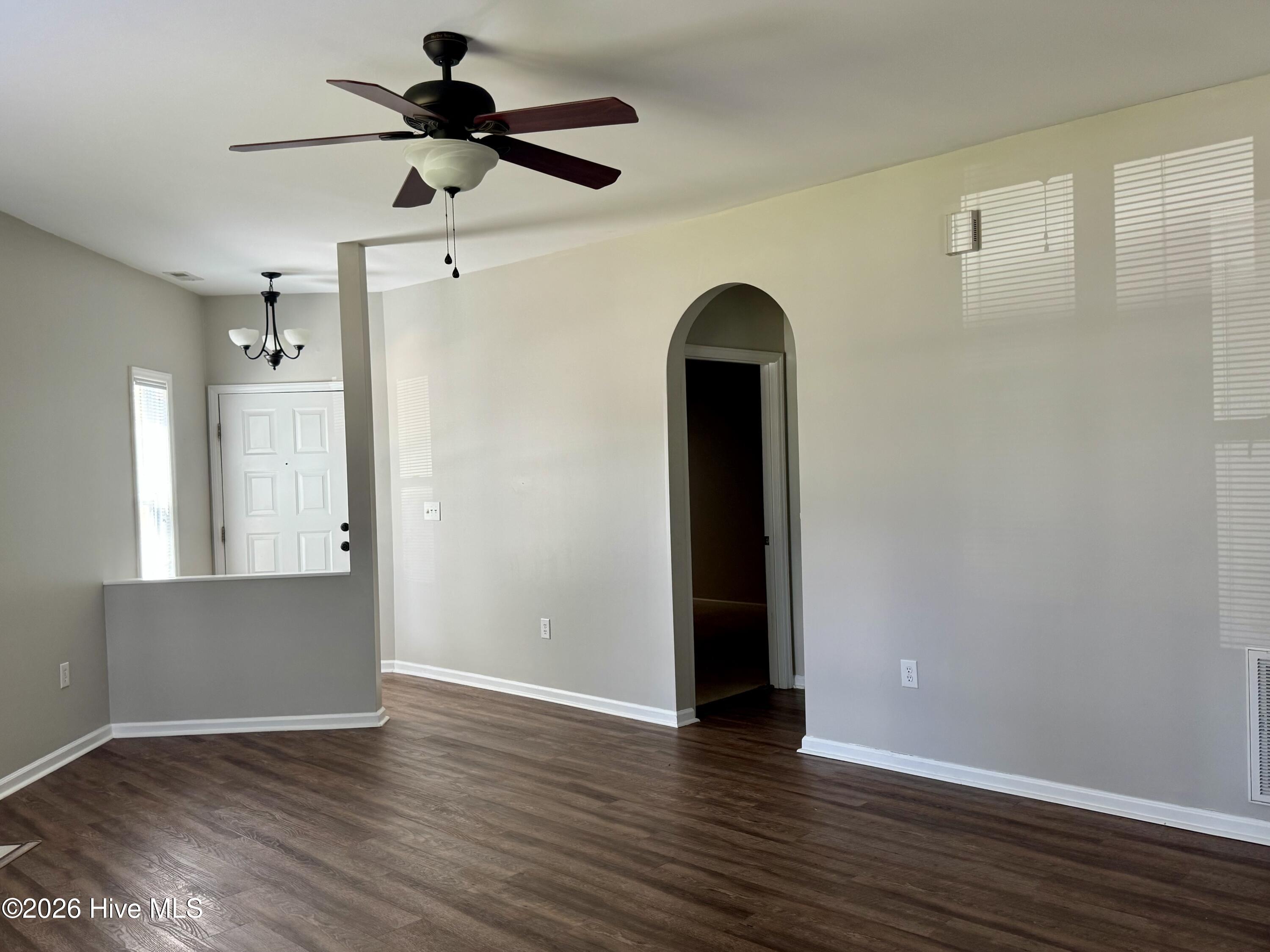 1137 Turtle Creek Road, Unit D Greenville, NC 27858 - Photo 7 of 30 IMG_2197
