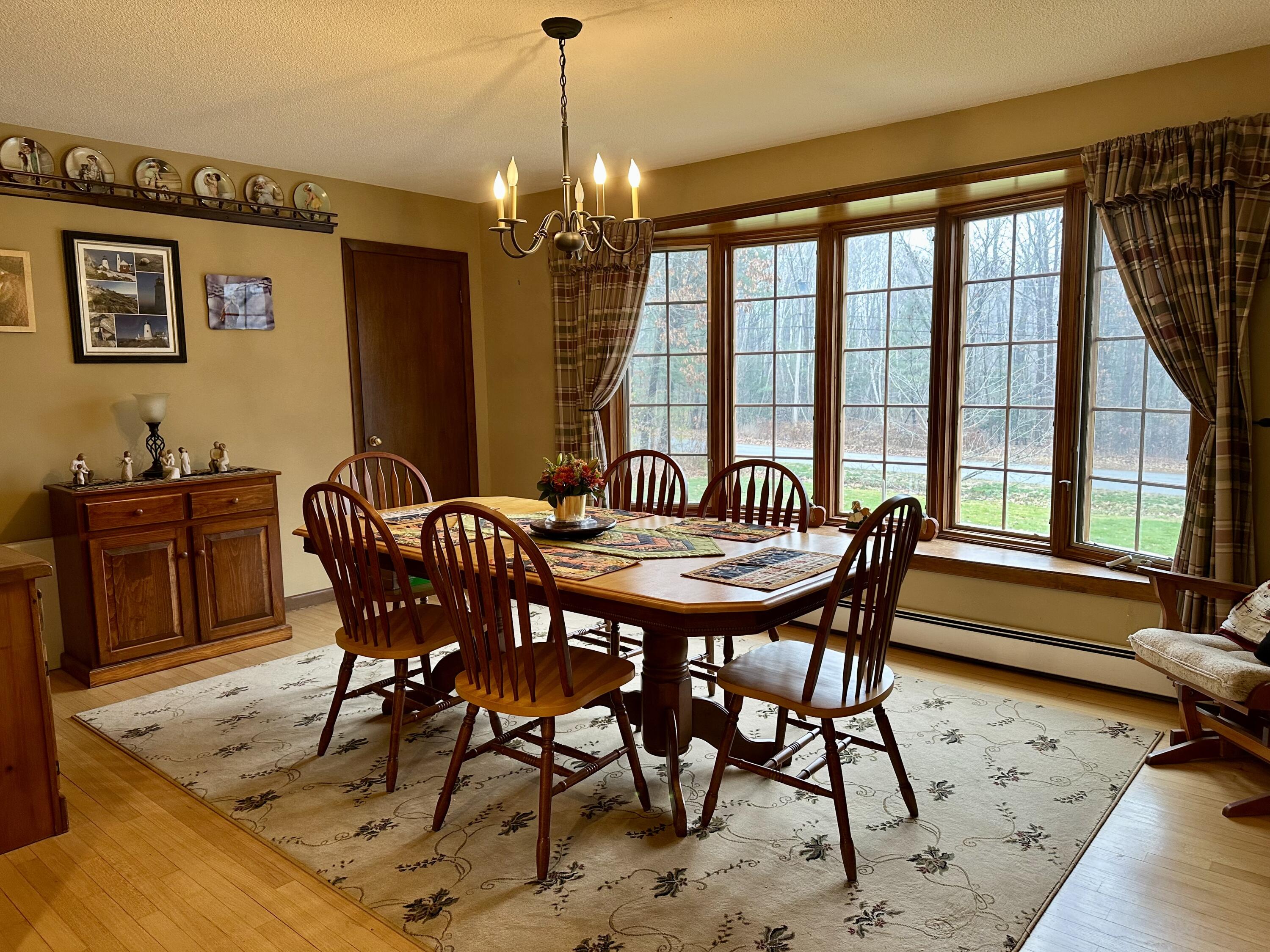 23 Tilbury Park Gardiner, ME 04345 - Photo 4 of 26 IMG_8263