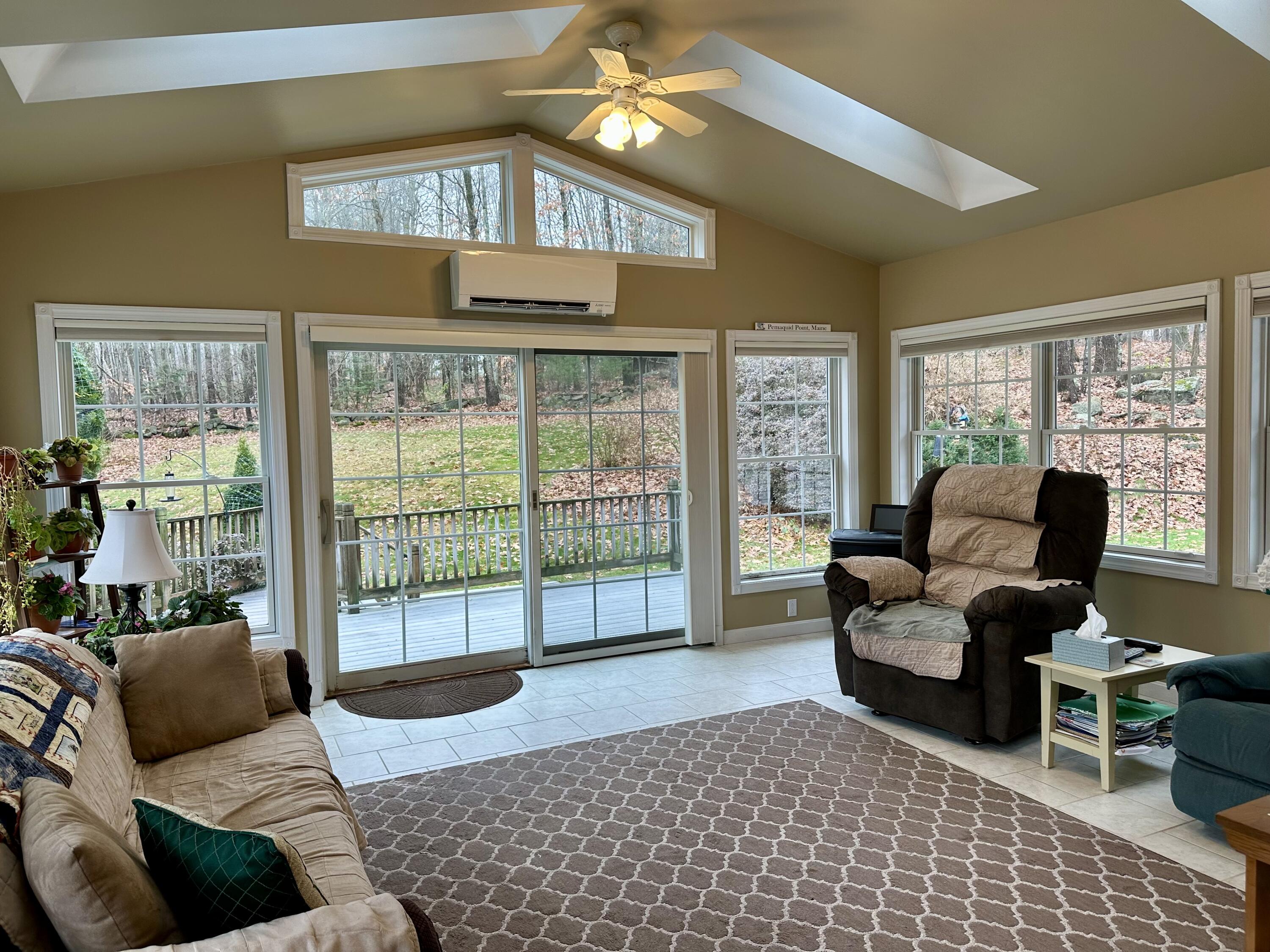 23 Tilbury Park Gardiner, ME 04345 - Photo 5 of 26 IMG_8279