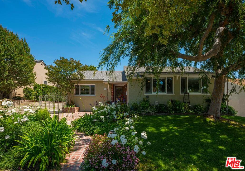 906 Delaware Road Burbank, CA 91504 - Photo 1 of 1 Gallery Image 1