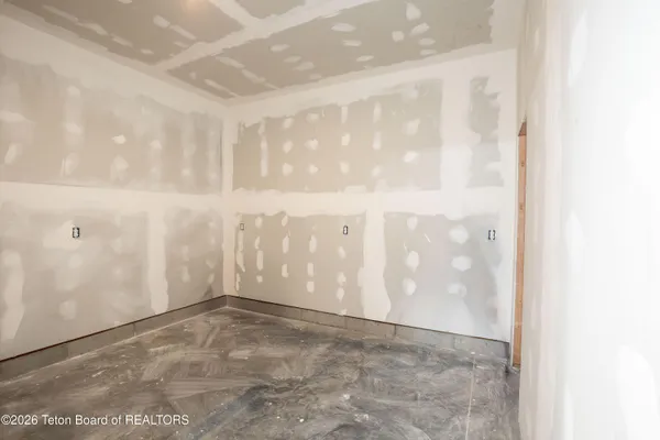 $650,000 | 123 East Cir Drive, Thayne, WY 83127