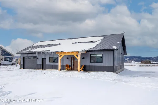 $650,000 | 123 East Cir Drive, Thayne, WY 83127