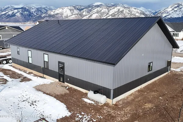 $650,000 | 123 East Cir Drive, Thayne, WY 83127