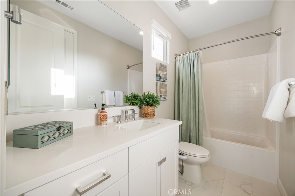 133 Denali Lake Forest, CA 92630 - Photo 36 of 50