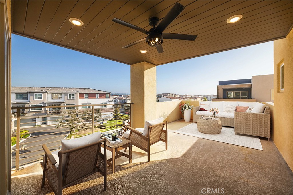 133 Denali Lake Forest, CA 92630 - Photo 40 of 50 Virtual Staged