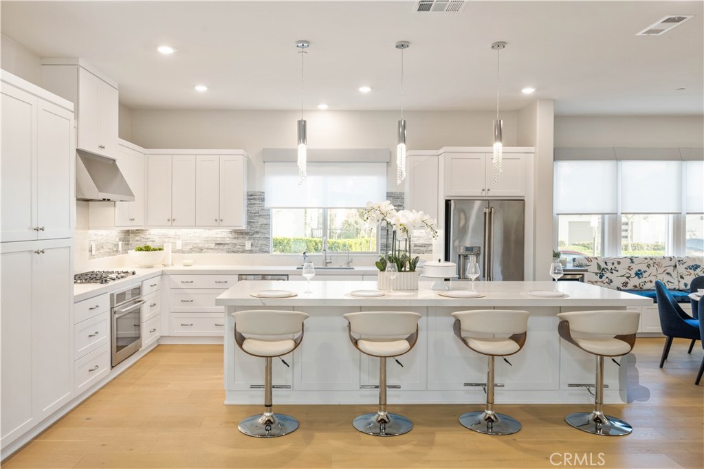 133 Denali Lake Forest, CA 92630 - Photo 4 of 50