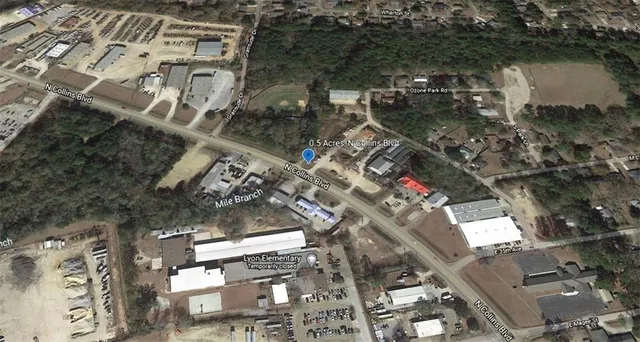 $176,000 | 1695 North Collins Boulevard, Covington, LA 70433