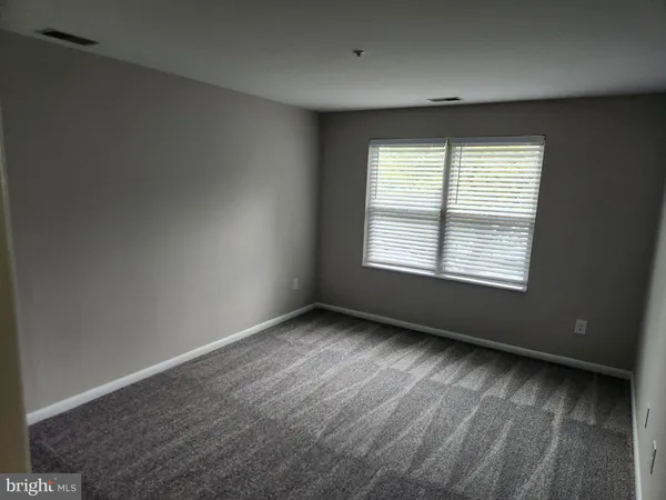 $2,100 | 10 Hearthstone Court, Unit H, Annapolis, MD 21403