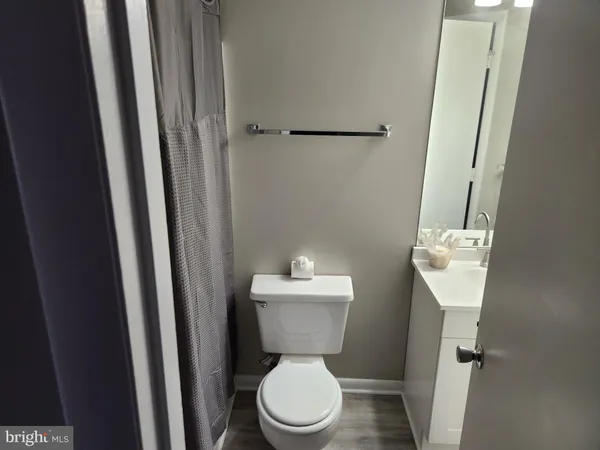 $2,100 | 10 Hearthstone Court, Unit H, Annapolis, MD 21403