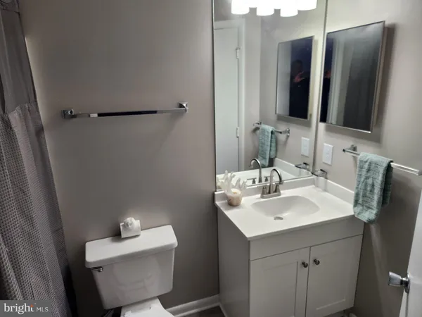 $2,100 | 10 Hearthstone Court, Unit H, Annapolis, MD 21403