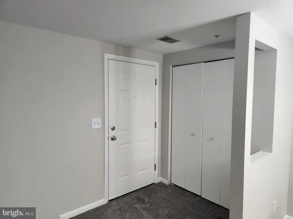 $2,100 | 10 Hearthstone Court, Unit H, Annapolis, MD 21403