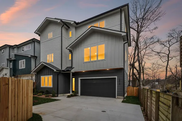 a house view with a outdoor space
