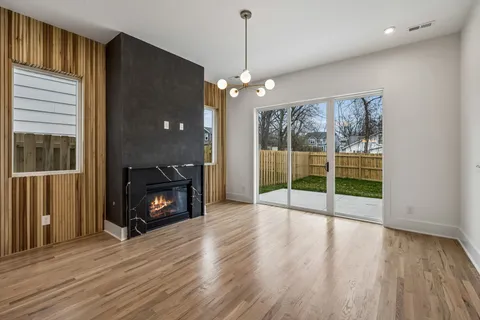 $869,900 | 1621 B Northview Avenue, Nashville, TN 37216