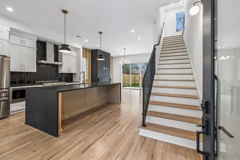 $869,900 | 1621 B Northview Avenue, Nashville, TN 37216