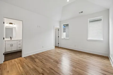 $869,900 | 1621 B Northview Avenue, Nashville, TN 37216
