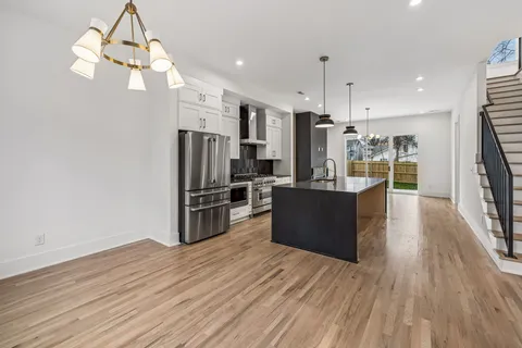 $869,900 | 1621 B Northview Avenue, Nashville, TN 37216
