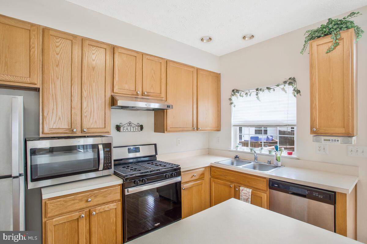 2002 Regiment Way Odenton, MD 21113 - Photo 19 of 44