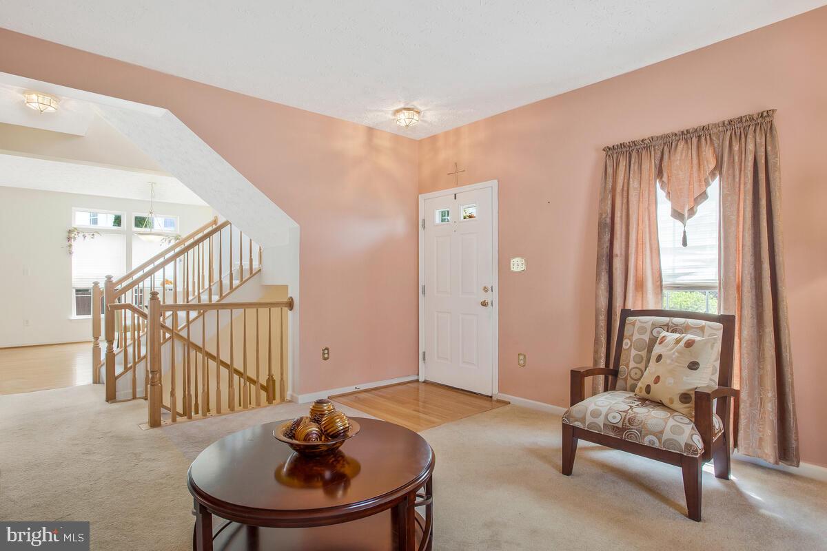 2002 Regiment Way Odenton, MD 21113 - Photo 9 of 44