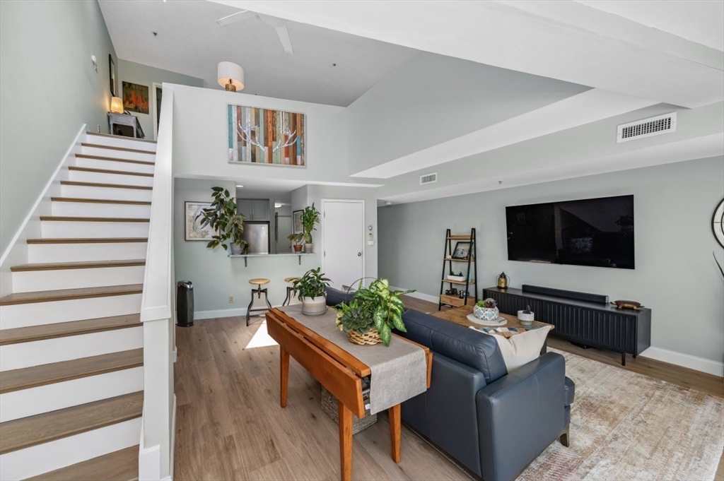 348 Rantoul Street, Unit 305 Beverly, MA 01915 - Photo 1 of 25 Gallery Image 1