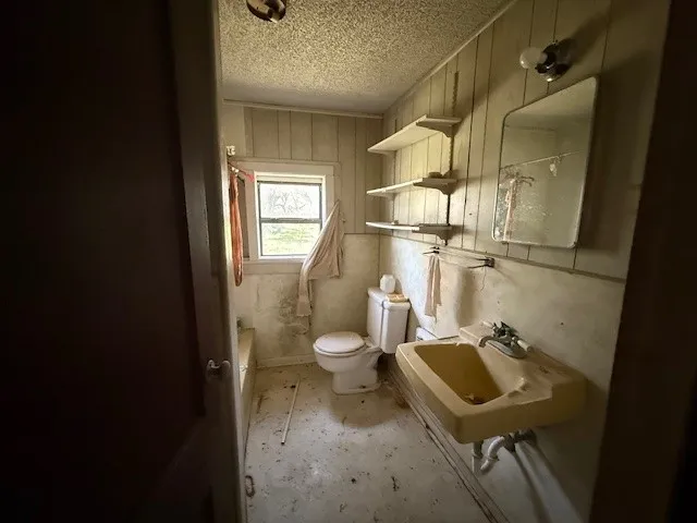 $119,000 | 18772 Highway 35, Sweeny, TX 77480