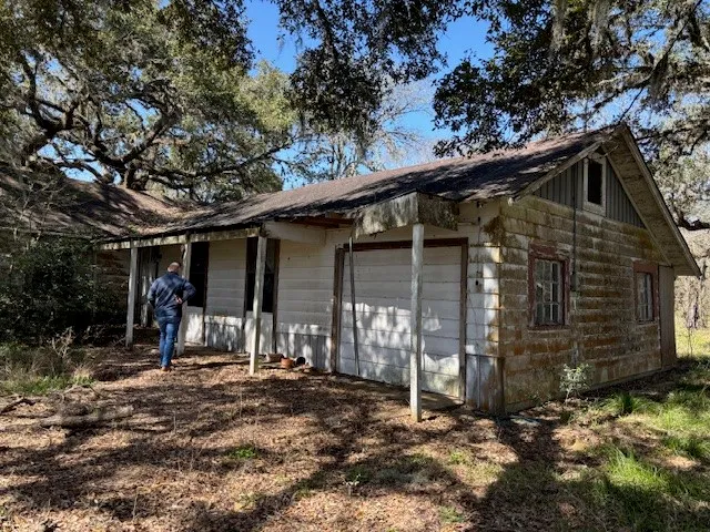 $119,000 | 18772 Highway 35, Sweeny, TX 77480