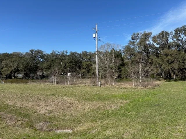 $119,000 | 18772 Highway 35, Sweeny, TX 77480