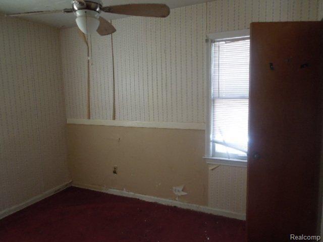 19373 Sunderland Road Detroit, MI 48219 - Photo 4 of 17 iho 034.jpg
