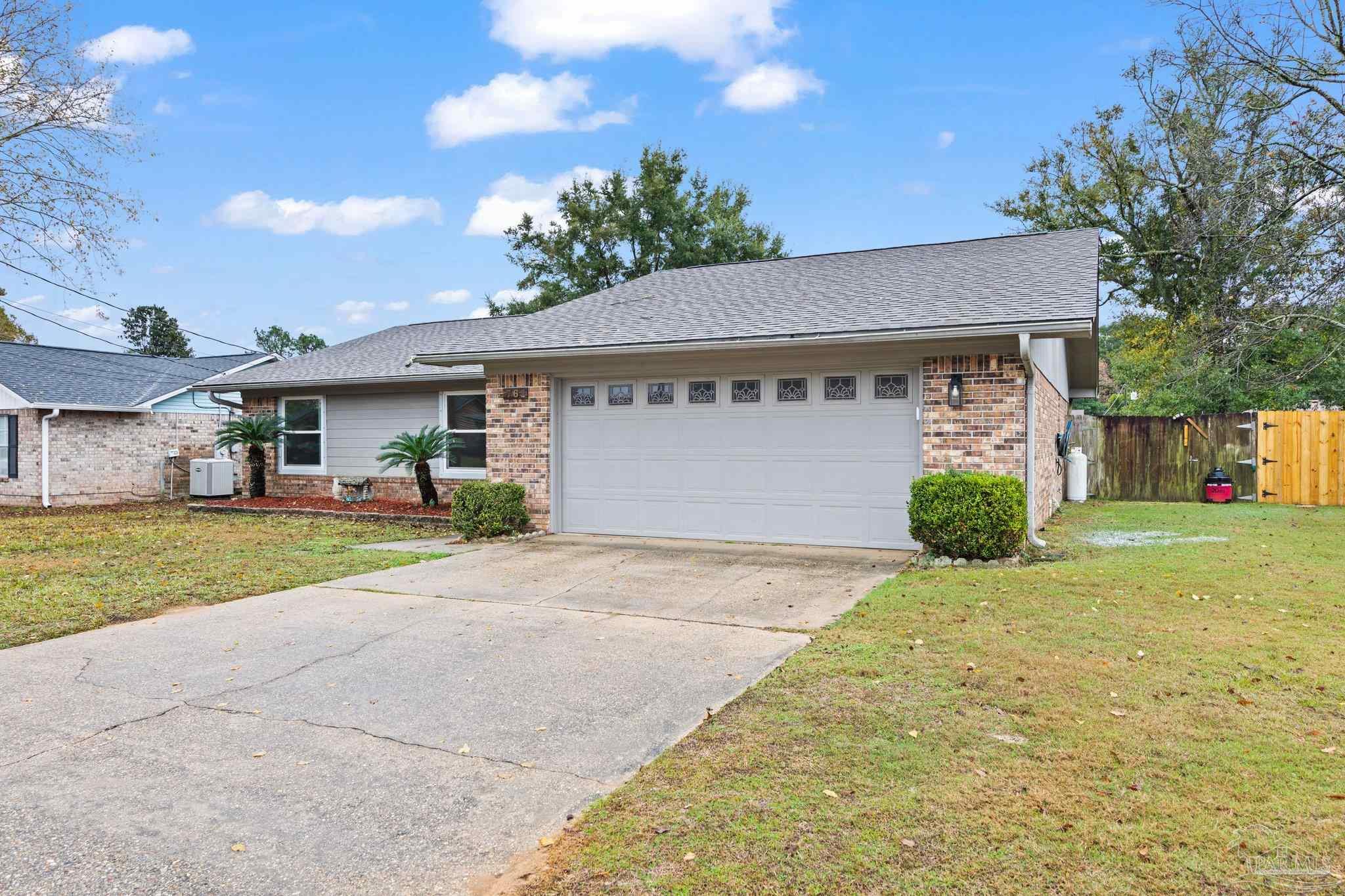761 Valley Ridge Way Pensacola, FL 32514 - Photo 2 of 32 Gallery Image 2