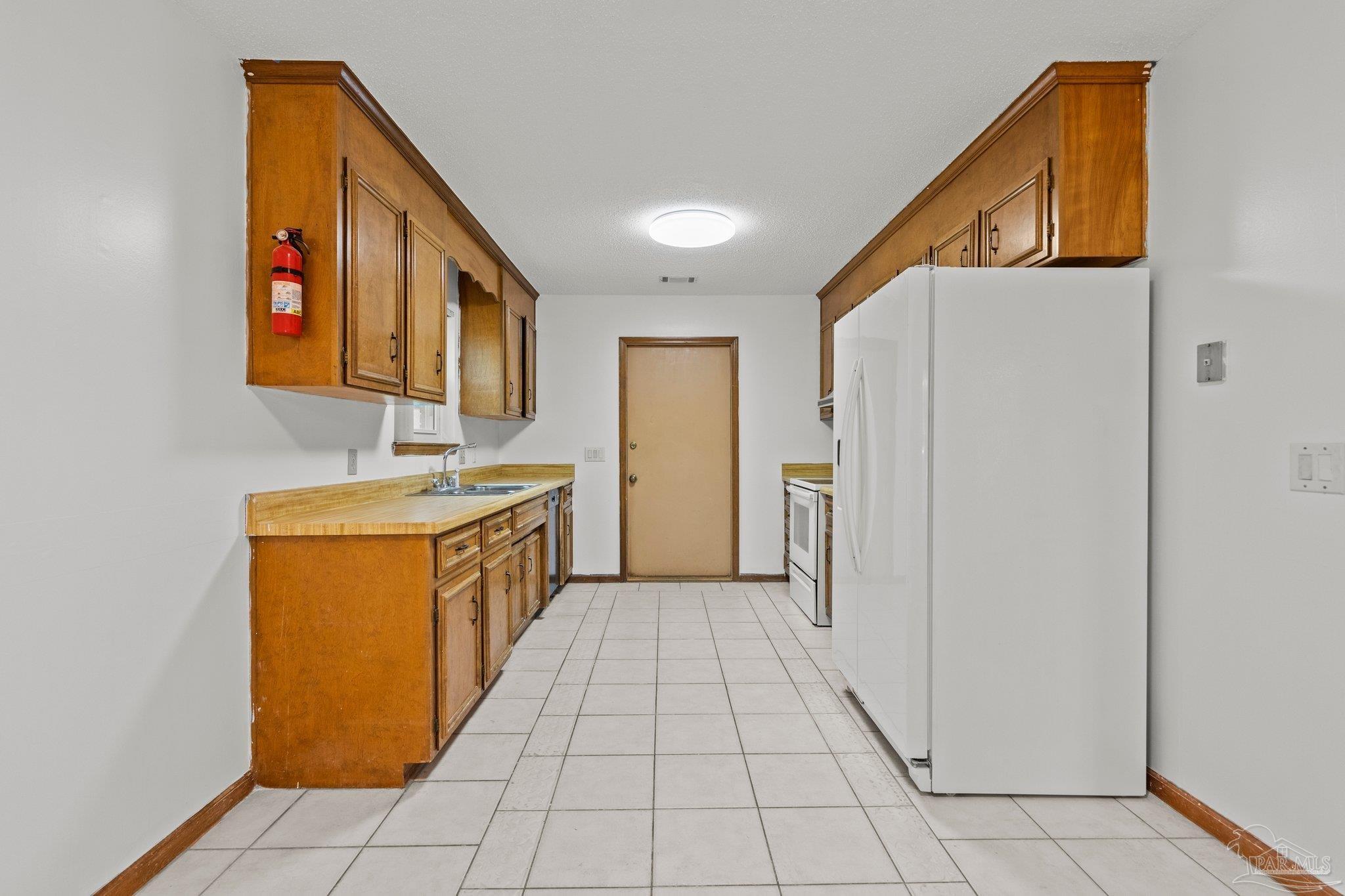 761 Valley Ridge Way Pensacola, FL 32514 - Photo 10 of 32 Gallery Image 10
