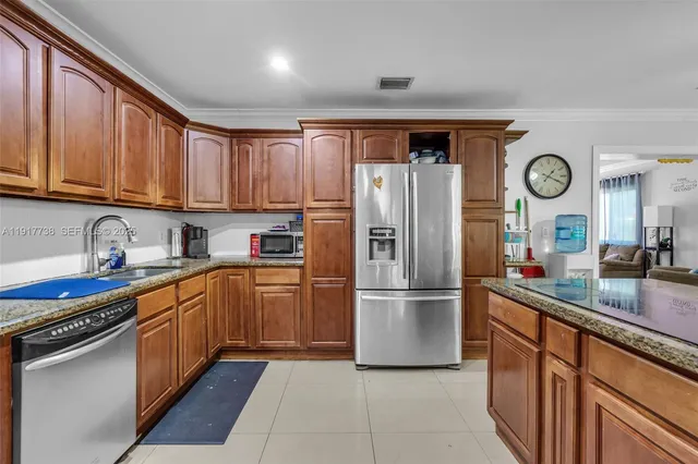 $1,599,000 | 3135 Southwest 80th Avenue, Miami, FL 33155