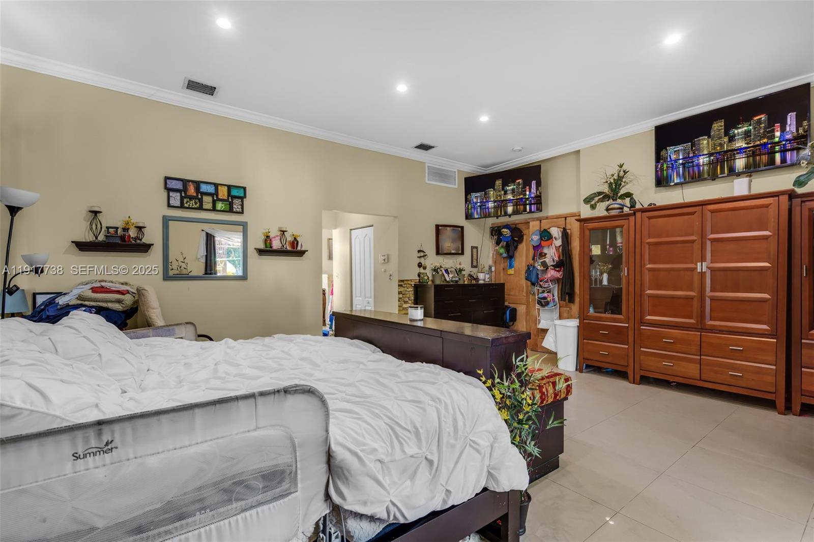 3135 Southwest 80th Avenue Miami, FL 33155 - Photo 31 of 65