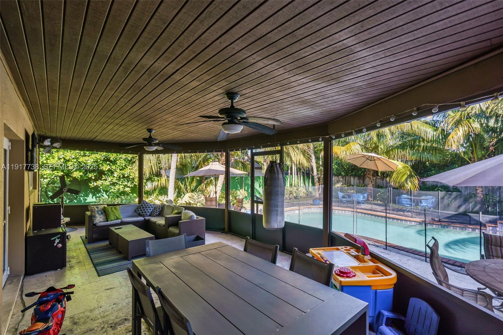 3135 Southwest 80th Avenue Miami, FL 33155 - Photo 44 of 65