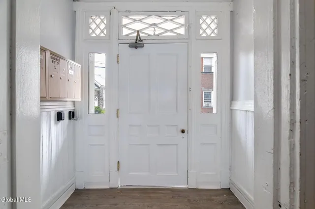 $850,000 | 21 North Ferry Street, Schenectady, NY 12305