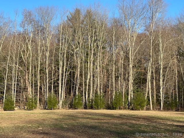 90 Redding Road Easton, CT 06612 - Photo 14 of 32 a view of a building with a street