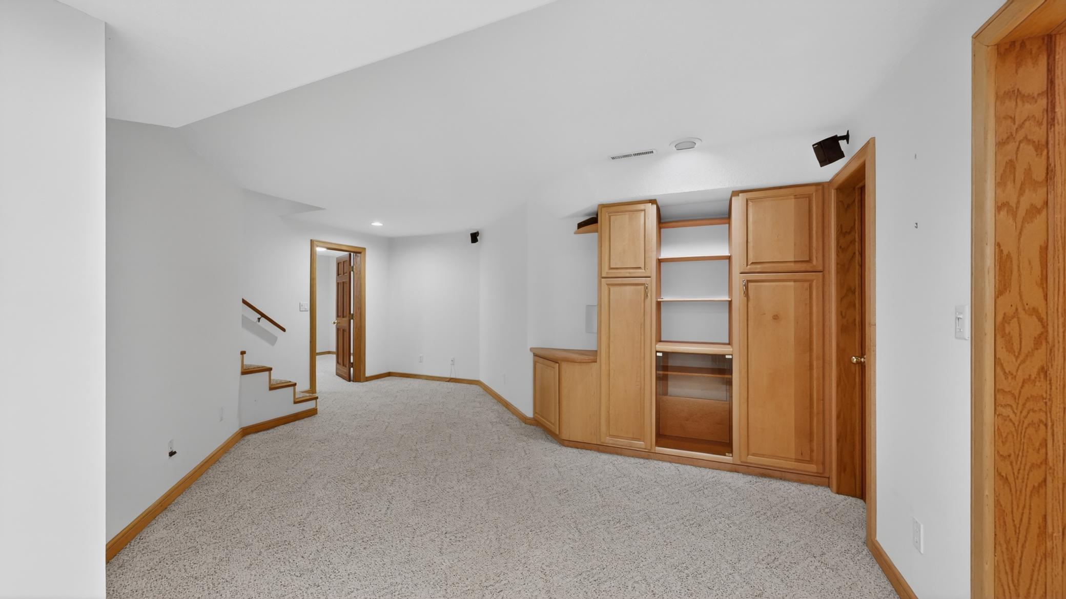 1052 Foxcroft Circle Southwest Rochester, MN 55902 - Photo 43 of 63