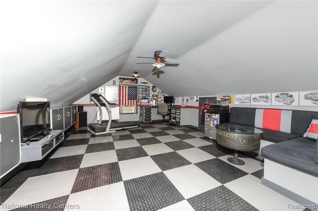 11043 Messmore Road Utica, MI 48317 - Photo 20 of 20 Finished Man Cave