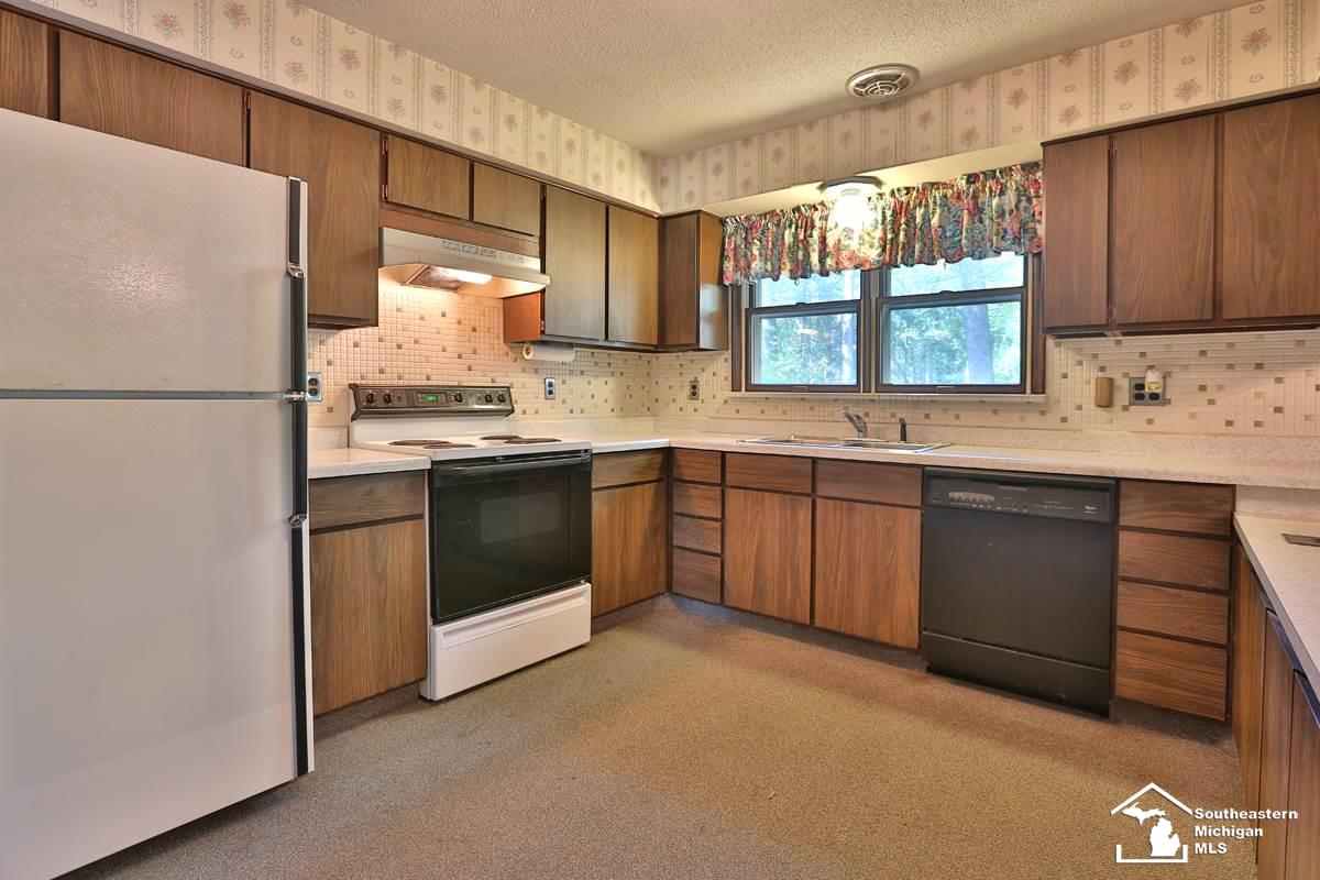 2929 Mock Road Monroe, MI 48162 - Photo 14 of 23 31362598-13.JPG
