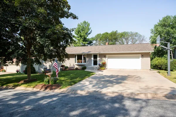 $395,000 | 317 North Cudd Avenue, River Falls, WI 54022