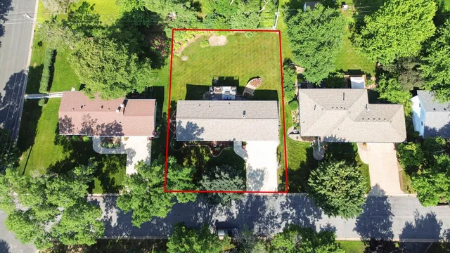 $400,000 | 317 North Cudd Avenue, River Falls, WI 54022