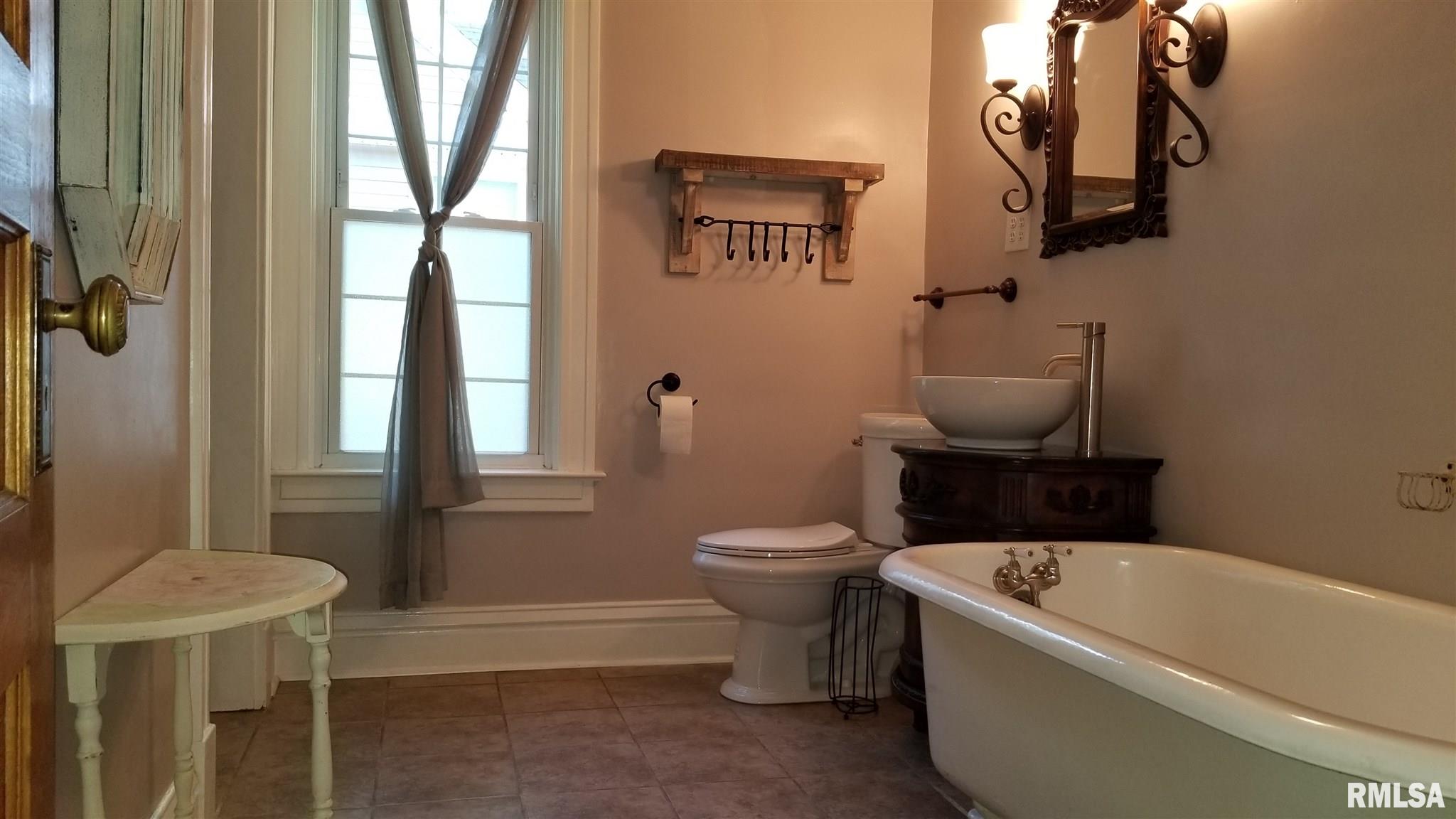 128 North Douglas Avenue Springfield, IL 62702 - Photo 24 of 28 Gallery Image 24