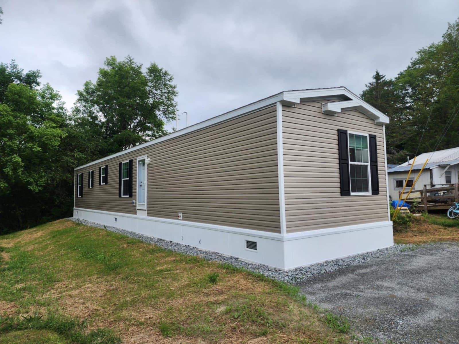 84 Cubb Court Windsor, VT 05089 - Photo 2 of 10