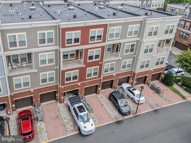 $729,900 | 10719 Viognier Terrace, Fairfax, VA 22030