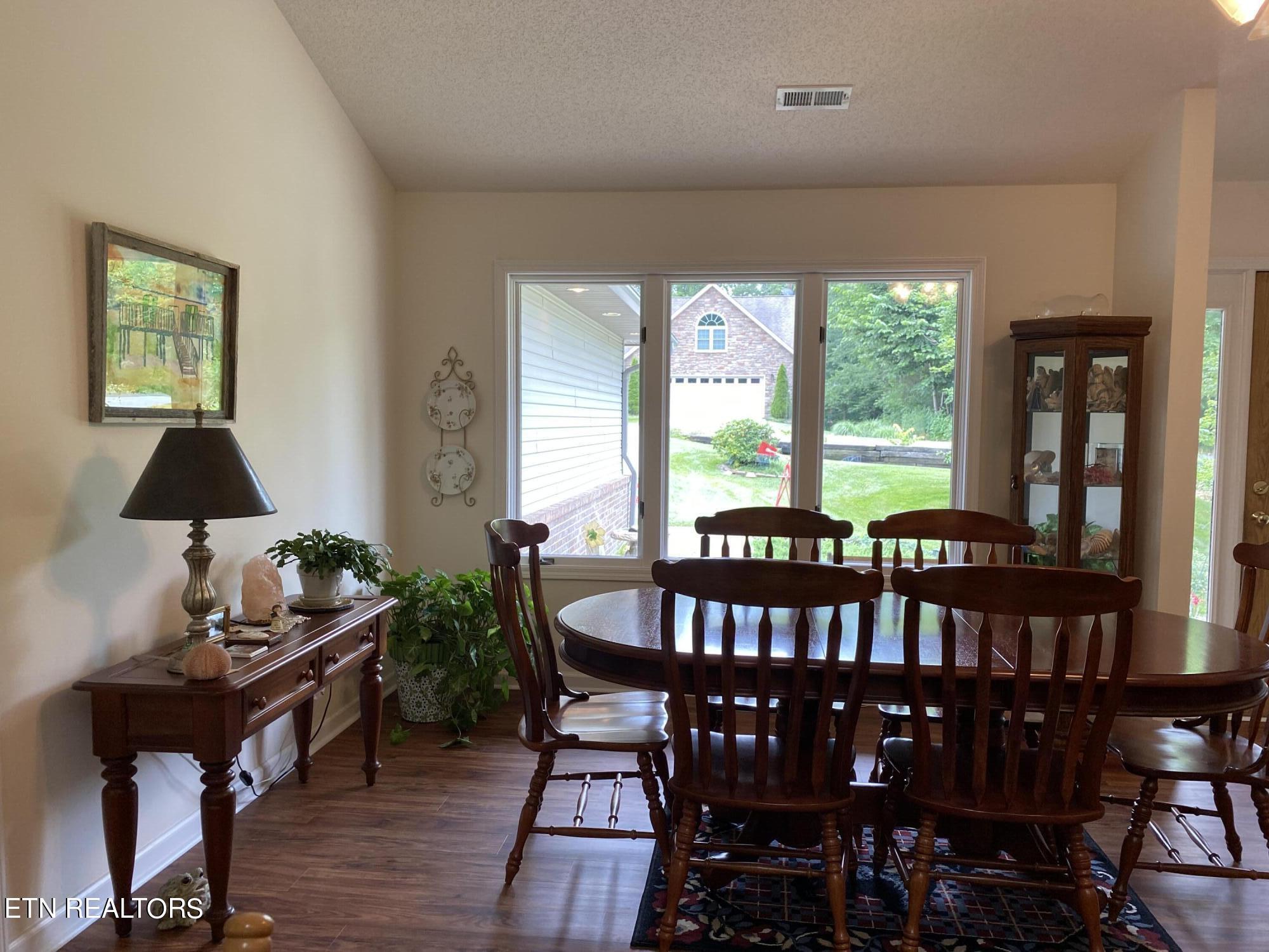 303 Inagehi Lane Loudon, TN 37774 - Photo 8 of 53 IMG_5548