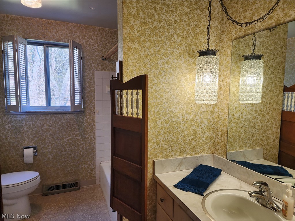 8165 Midland Road Mentor, OH 44060 - Photo 18 of 49