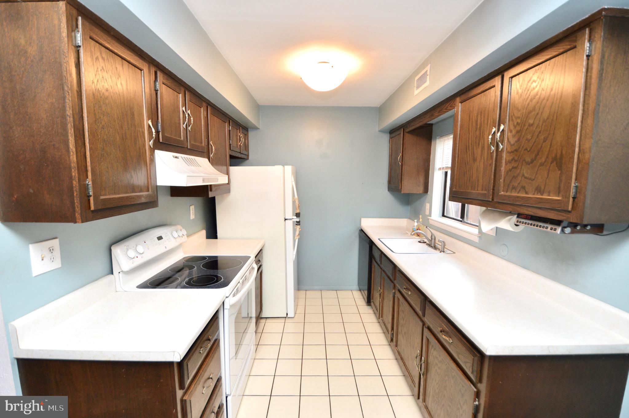 56 Trowbridge Lane, Unit DD Clementon, NJ 08021 - Photo 5 of 25