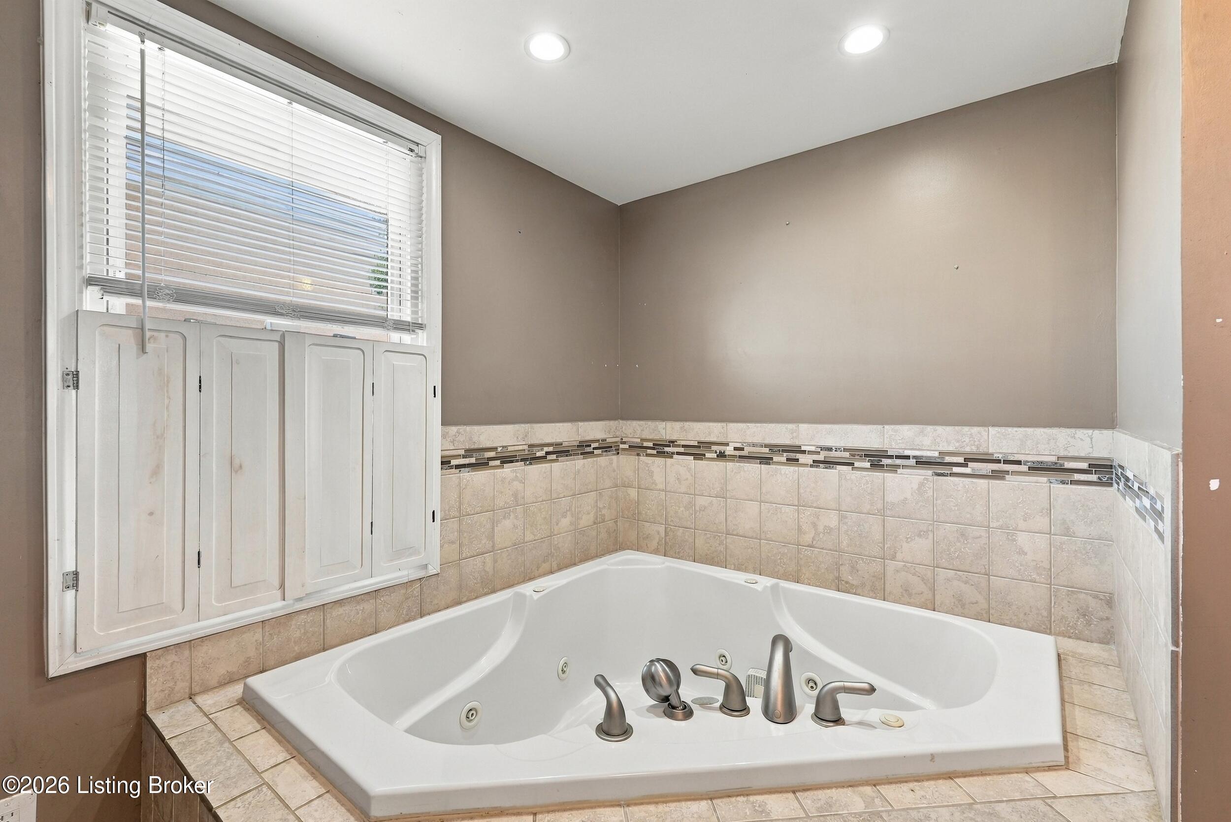 520 Peck Pike Road Milton, KY 40045 - Photo 21 of 46 dsc02658